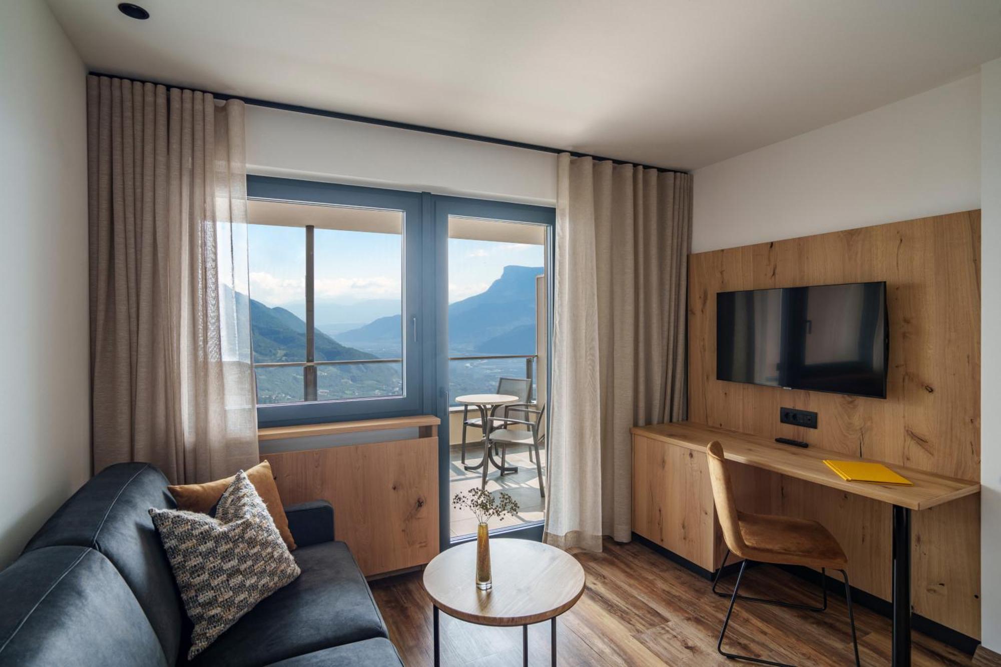 Hotel Lechner Tirolo Oda fotoğraf